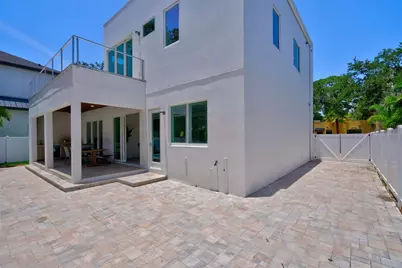 2430 Floyd Street, Sarasota, FL 34239 - Photo 32