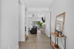 2430 Floyd St, Sarasota, FL 34239 - Photo 6