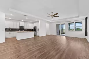 7322 34th Ct E, Sarasota, FL 34243 - Photo 10