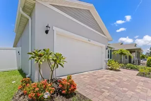7322 34th Ct E, Sarasota, FL 34243 - Photo 44