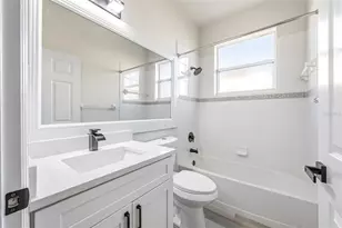 6631 63rd Terrace E, Bradenton, FL 34203 - Photo 18