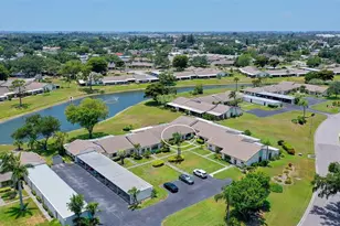 6129 Heritage Ln W, Bradenton, FL 34209 - Photo 4