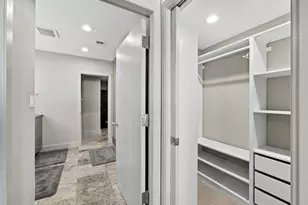 455 Longboat Club Rd, Longboat Key, FL 34228 - Photo 30
