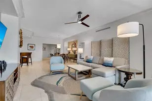 915 Seaside Dr, Sarasota, FL 34242 - Photo 14