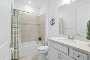 9289 Ballaster Pointe Loop, Parrish, FL 34219 - Photo 30