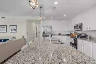 17118 Vardon Ter, Lakewood Ranch, FL 34211 - Photo 12