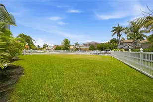 7614 Double Pine Dr, Sarasota, FL 34240 - Photo 46