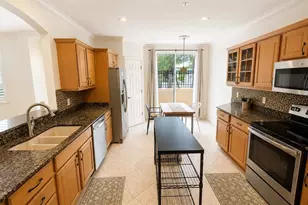 6552 Moorings Point Cir, Lakewood Ranch, FL 34202 - Photo 10