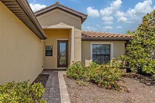 12490 Cinqueterre Dr, Venice, FL 34293 - Photo 4