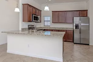 12490 Cinqueterre Dr, Venice, FL 34293 - Photo 10
