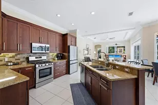 7215 Marston Ct, University Park, FL 34201 - Photo 10
