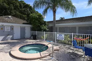 1103 Edgewater Cir, Bradenton, FL 34209 - Photo 40