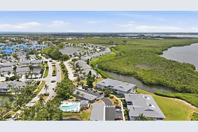 1103 Edgewater Circle #1103, Bradenton, FL 34209 - Photo 32