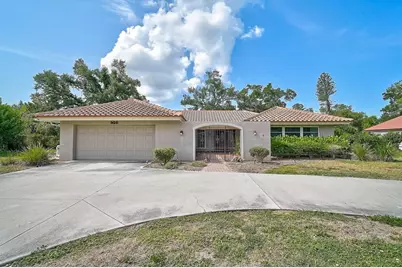 426 Whitfield Avenue, Sarasota, FL 34243 - Photo 4