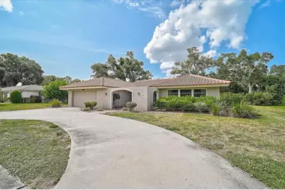 426 Whitfield Avenue, Sarasota, FL 34243 - Photo 2