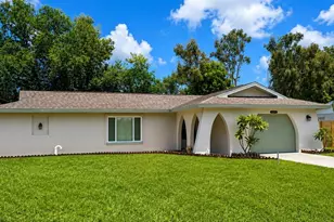 3435 Dunbar Dr, Sarasota, FL 34232 - Photo 2
