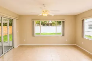 3435 Dunbar Dr, Sarasota, FL 34232 - Photo 6