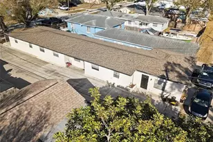2788 41st Ave N, Saint Petersburg, FL 33714 - Photo 2