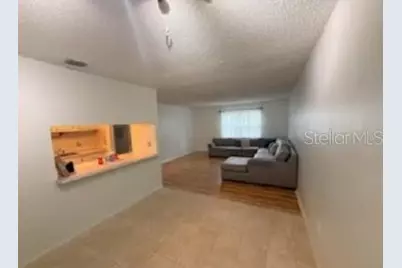 620 62nd Avenue N #1110, Saint Petersburg, FL 33702 - Photo 2