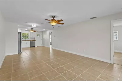 9821 Hernando Court, Bradenton, FL 34210 - Photo 6