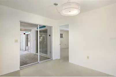 3305 Highland Avenue W, Bradenton, FL 34205 - Photo 8
