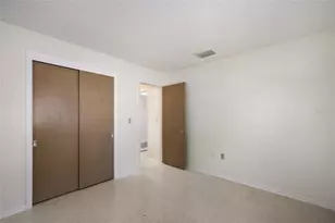 3305 Highland Ave W, Bradenton, FL 34205 - Photo 18