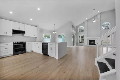 10619 Mossy Creek Court, Orlando, FL 32825 - Photo 4