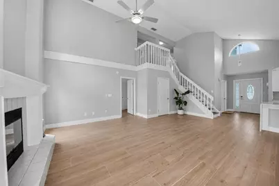 10619 Mossy Creek Court, Orlando, FL 32825 - Photo 12