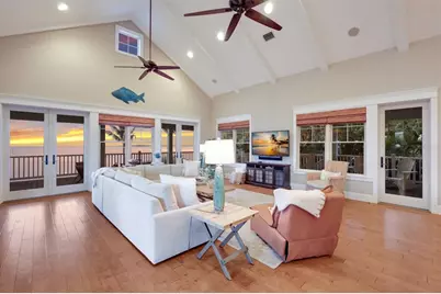 526 56th Street, Holmes Beach, FL 34217 - Photo 16