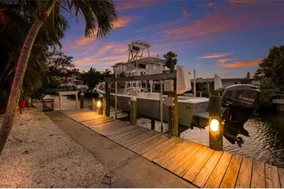 526 56th Street, Holmes Beach, FL 34217 - Photo 80