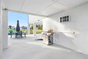 727 47th St W, Palmetto, FL 34221 - Photo 34