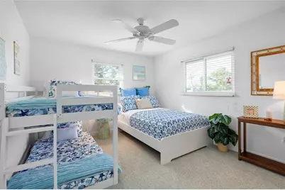 727 47th Street W, Palmetto, FL 34221 - Photo 26