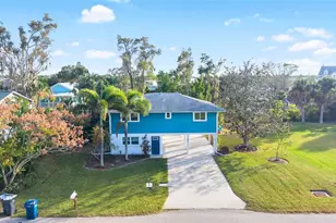 727 47th St W, Palmetto, FL 34221 - Photo 38