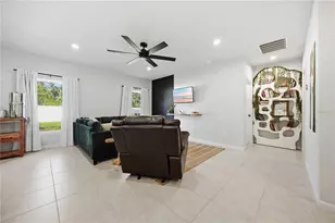 822 170th CT E, Bradenton, FL 34212 - Photo 4