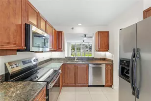 4550 Pinebrook Cir, Bradenton, FL 34209 - Photo 8