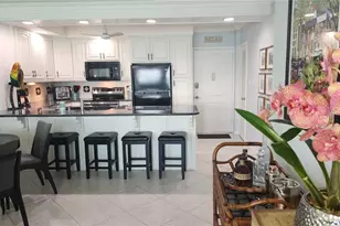 777 John Ringling Blvd, Sarasota, FL 34236 - Photo 6