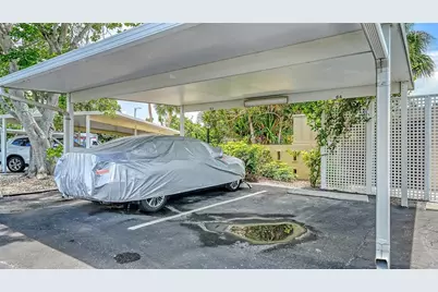 777 John Ringling Boulevard #24, Sarasota, FL 34236 - Photo 32