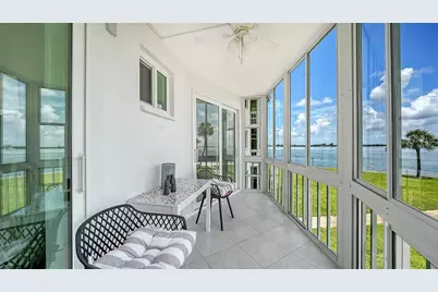 777 John Ringling Boulevard #24, Sarasota, FL 34236 - Photo 12