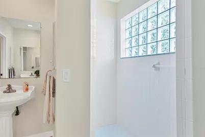 5485 Ashton Manor Drive, Sarasota, FL 34233 - Photo 24