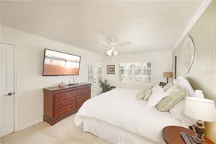 5600 Beach Way Dr, Sarasota, FL 34242 - Photo 8