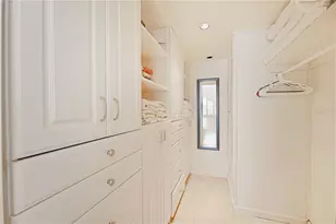 5600 Beach Way Dr, Sarasota, FL 34242 - Photo 10