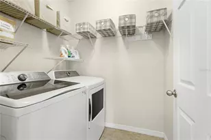 24413 Bandoni Pl, Venice, FL 34293 - Photo 28