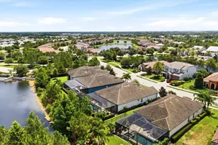 12021 Perennial Pl, Lakewood Ranch, FL 34211 - Photo 48