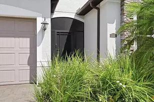 12021 Perennial Pl, Lakewood Ranch, FL 34211 - Photo 6