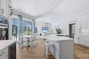4575 Satinleaf Ln, Sarasota, FL 34241 - Photo 14