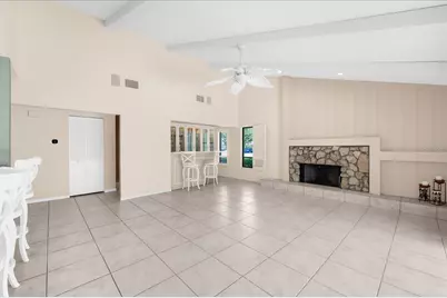 4010 Country View Drive, Sarasota, FL 34233 - Photo 12