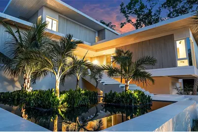 500 Harbor Cove Circle, Longboat Key, FL 34228 - Photo 2