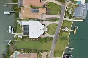 4034 Roberts Point Rd, Sarasota, FL 34242 - Photo 6