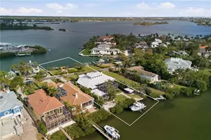 4034 Roberts Point Rd, Sarasota, FL 34242 - Photo 10