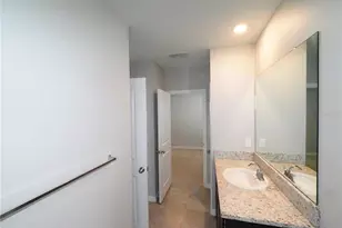 4444 Aqua Mirage St, Sarasota, FL 34238 - Photo 18